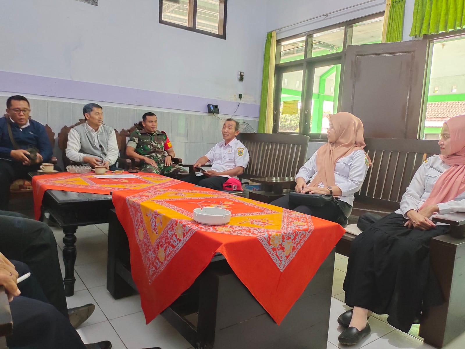 Komsos Babinsa di Desa Petung Bondowoso
