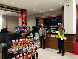 Ops Patuh Semeru 2024, Polres Bondowoso Laksanakan Sosialisasi di Tempat Pembelanjaan