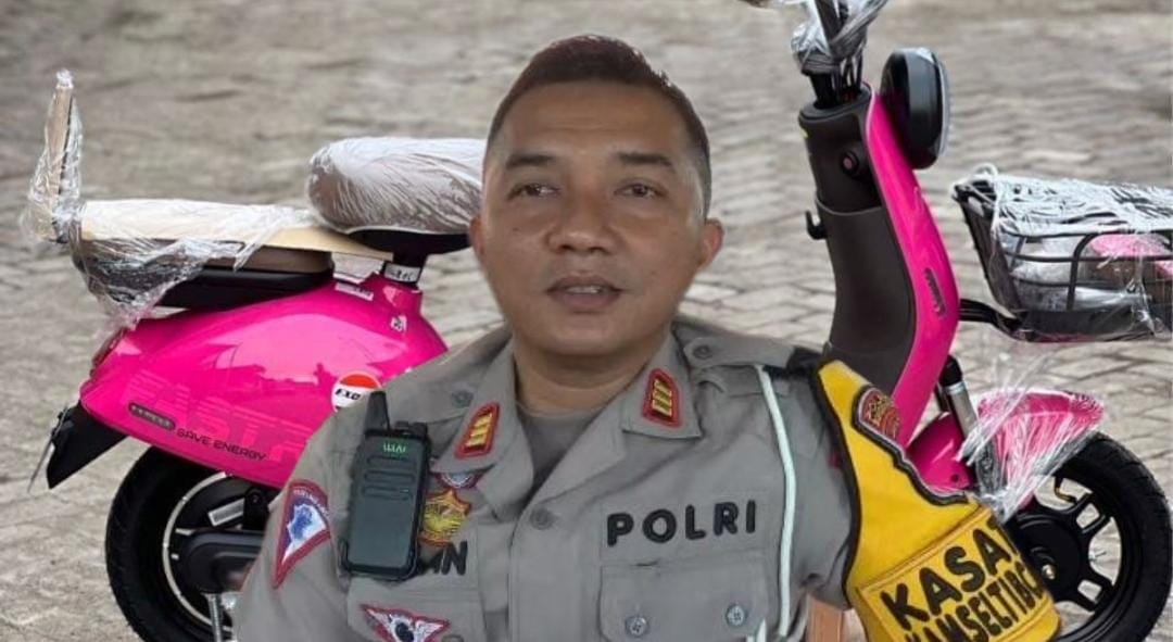 Kasat Lantas Polres Bondowoso AKP Achmat Rochan SH. MM