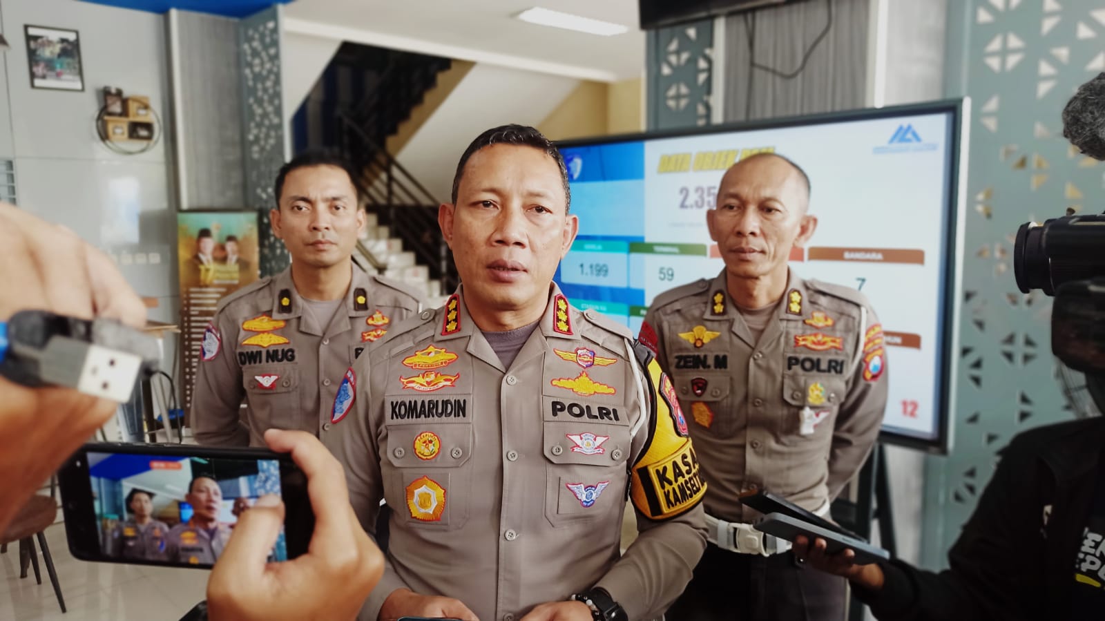 Dirlantas Polda Jatim Kombes Pol. Komarudin Saat Wawancara