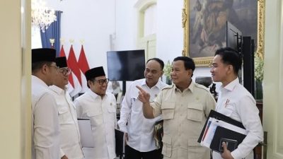 Presiden Prabowo Saat Rapat Terbatas Bersama Menteri di Istana (Foto : Dok/Ig@prabowo)