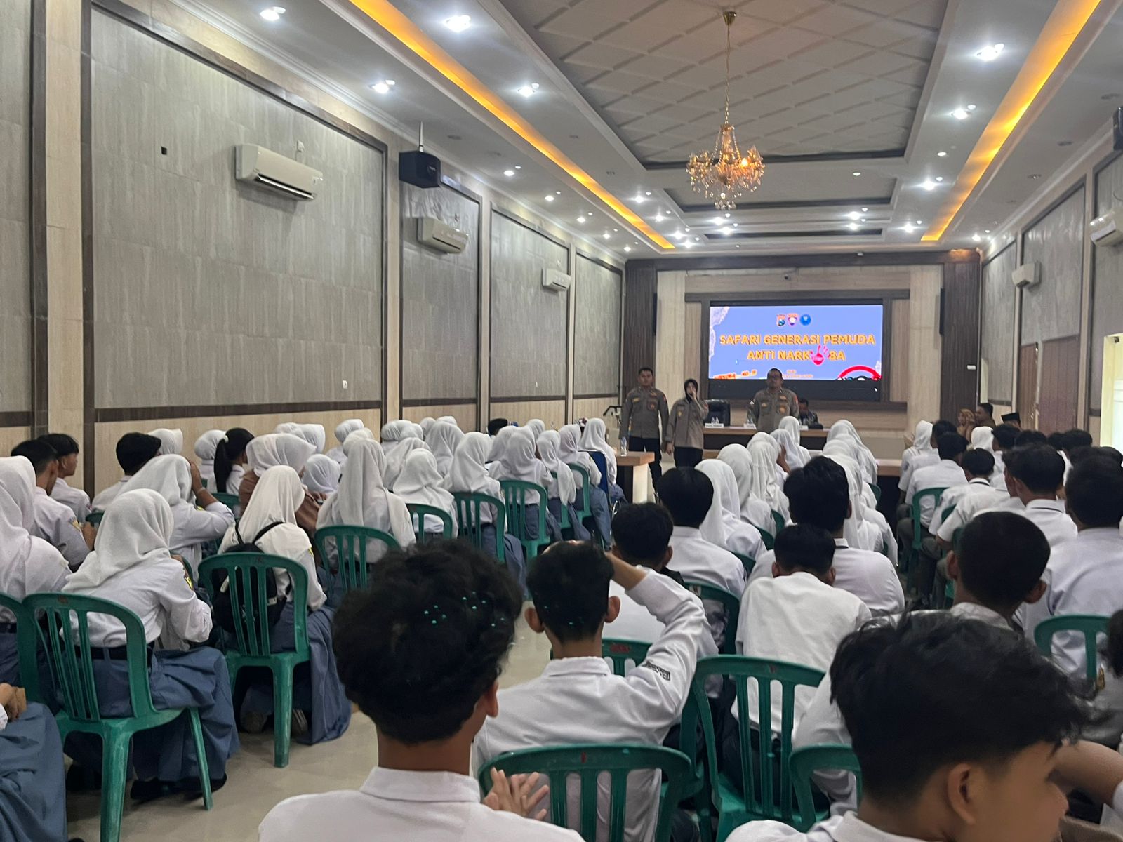 Polda Jatim Gelar Sosialisasi Anti Narkoba di Sekolah Bondowoso