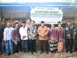 ‎Baznas Provinsi Jatim Salurkan Bantuan Ternak  Kambing di Bondowoso