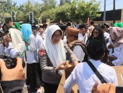 Kapolres Probolinggo Sampaikan Terima Kasih, Aksi Damai Ribuan Santri di Kantor DPRD Berlangsung Tertib