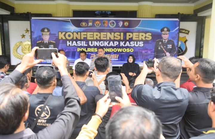 Konferensi Pers Polres Bondowoso