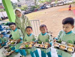 ‎MBG SPPG Al Hidayah Dadapan Grujugan Kenalkan Kentang sebagai Sumber Karbohidrat Pengganti Nasi