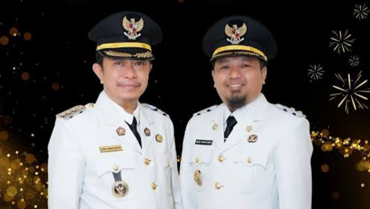Bupati Bondowoso Dr. H.ABD.HAMID WAHID, M.Ag, Dan Wakil Bupati AS'AD YAHYA SYAFILS.E