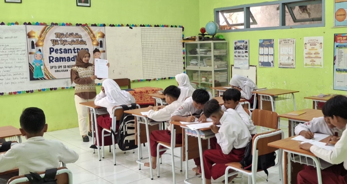 Evaluasi Menu Kering MBG Selama Ramadhan, Mayoritas Siswa SDN Dadapan 1 & 2 Mengaku Sangat Suka