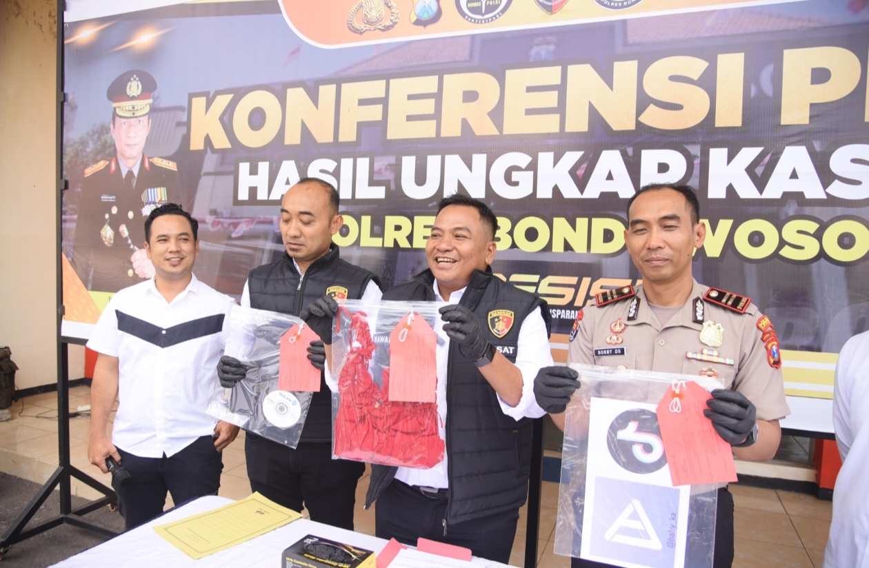 Terbongkar! Warga Bondowoso Live Streaming Asusila Berbayar Digerebek, Dua Pelaku Diciduk Polisi