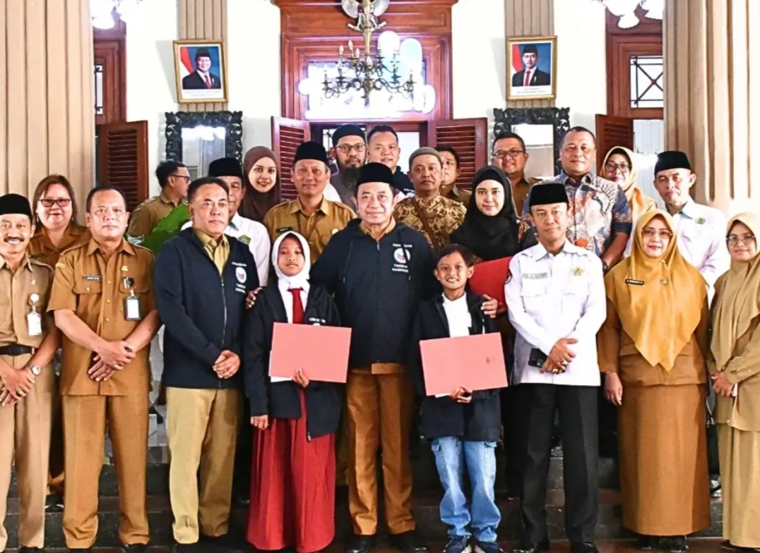Tiga Pelajar Bondowoso Melaju ke Final OSN Tingkat Nasional, Bupati Beri Dukungan