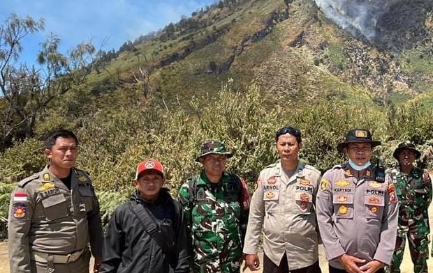 Polresta Banyuwangi dan Tim Gabungan Perketat Pemantauan Cegah Karhutla Bondowoso Meluas ke Gunung Rante*